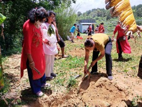 वातावारण संरक्षणको सन्देश दिन गोपालेश्वरमा वृक्षरोपण