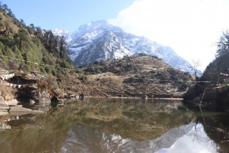 पर्यटकको प्रतीक्षामा साल्पापोखरी