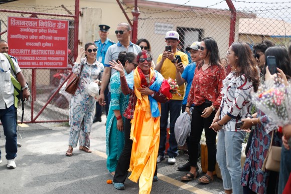 किर्तिमानी पर्वतारोही पूर्णिमा श्रेष्ठ लाइ  भव्य स्वागत (तस्बिरहरू )